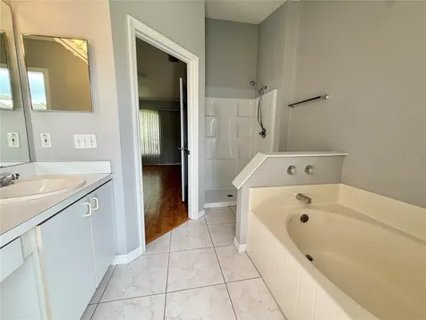220 Canterbury Court Kissimmee FL 34758