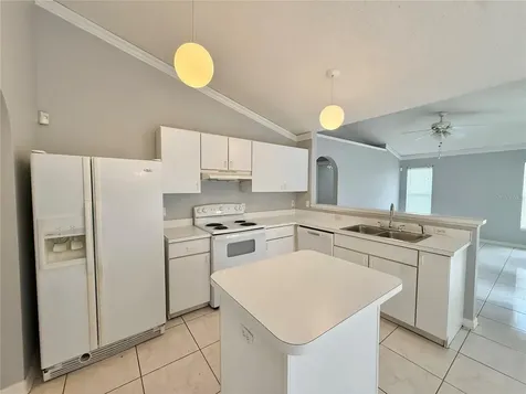 220 Canterbury Court Kissimmee FL 34758