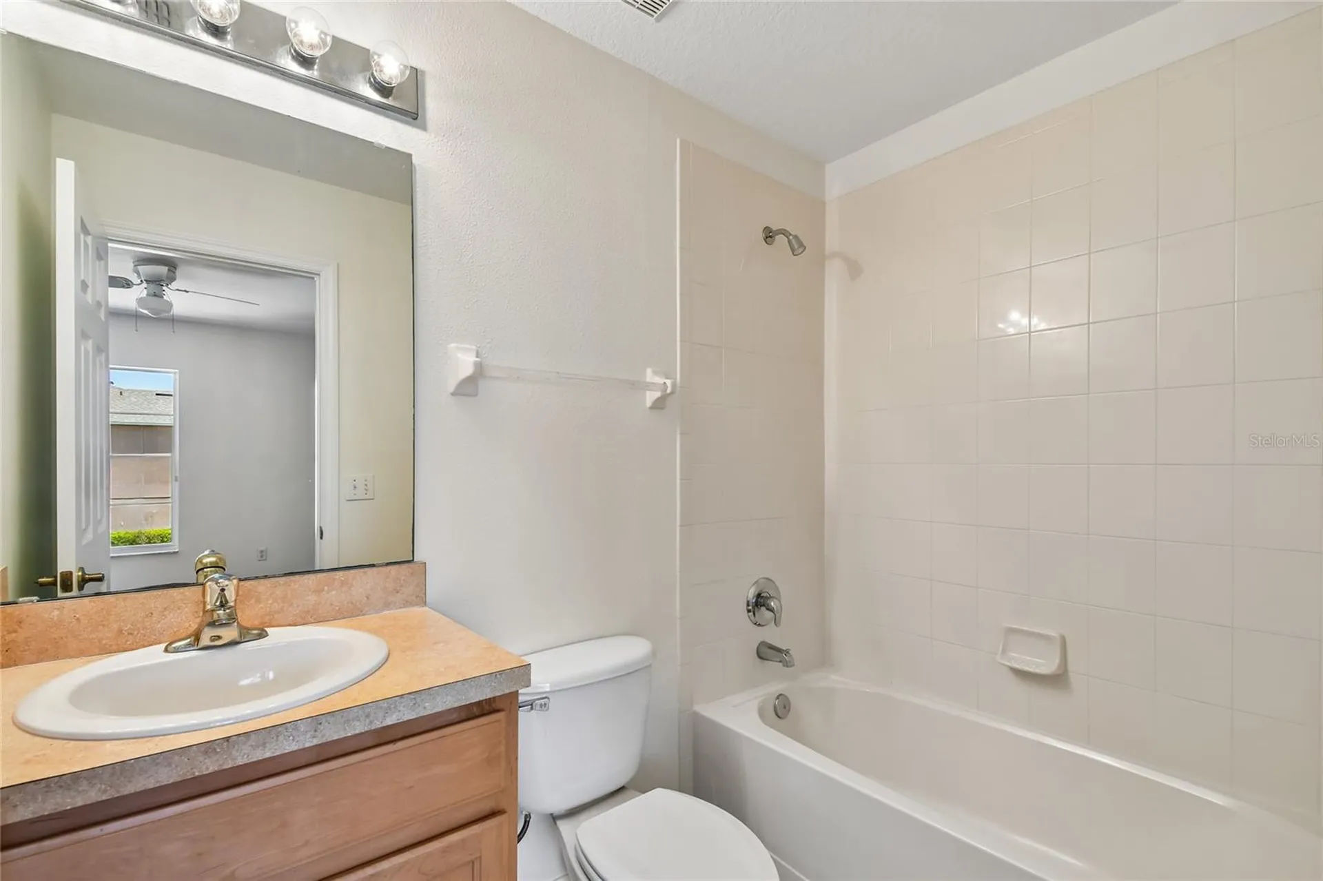 4084 Pitch Pine Circle Oviedo FL 32765