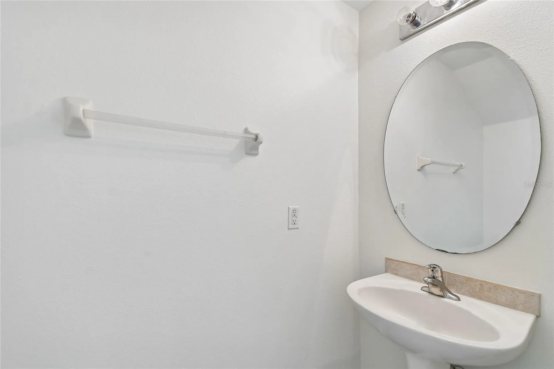 4084 Pitch Pine Circle Oviedo FL 32765