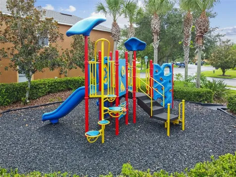 4084 Pitch Pine Circle Oviedo FL 32765