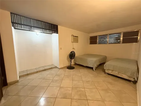 T-10 Mckinley Guaynabo PR 00969