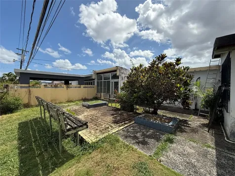T-10 Mckinley Guaynabo PR 00969