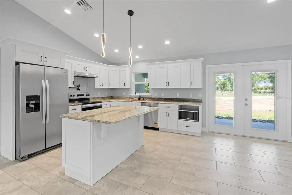 11751 NE 108th Street Archer FL 32618