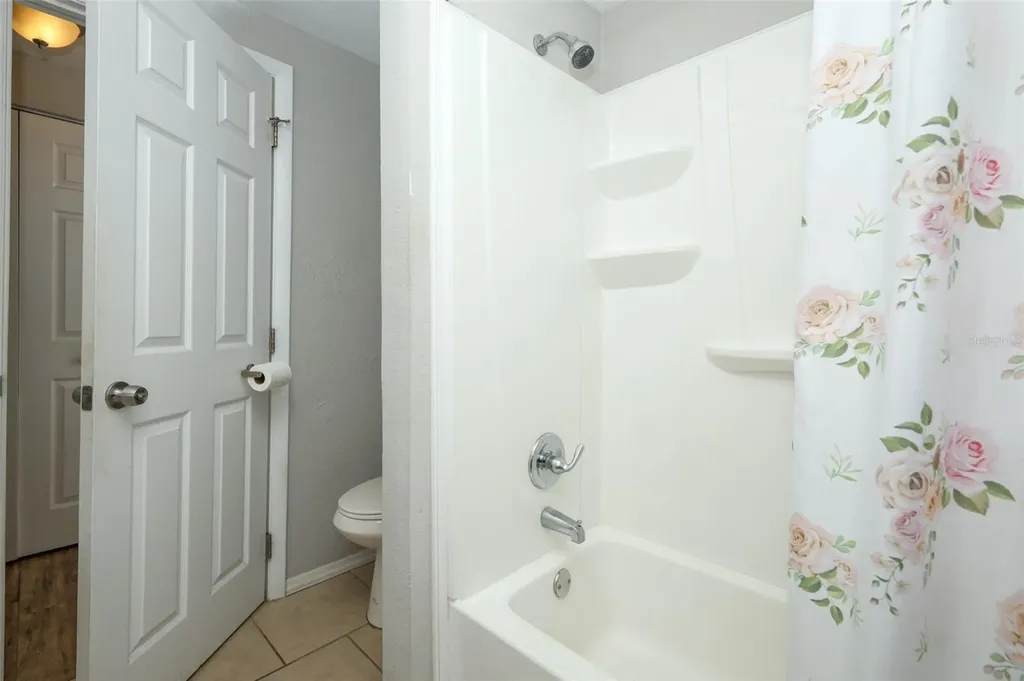 2416 Tamarind Drive Edgewater FL 32141