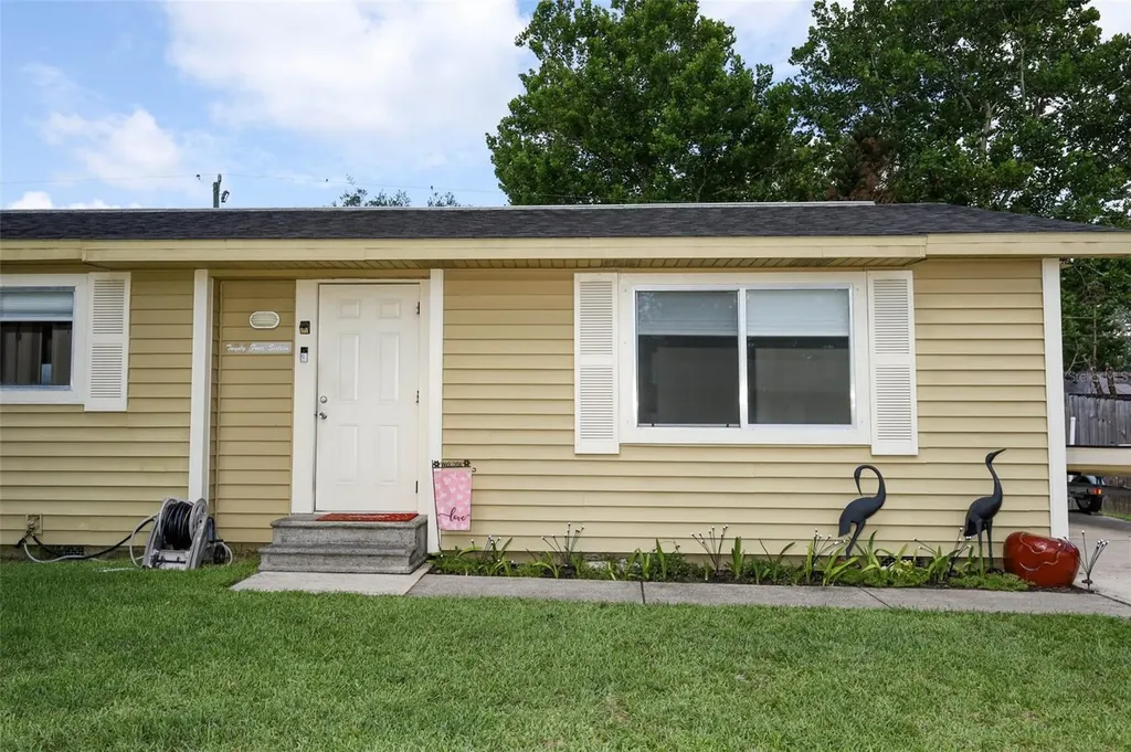 2416 Tamarind Drive Edgewater FL 32141