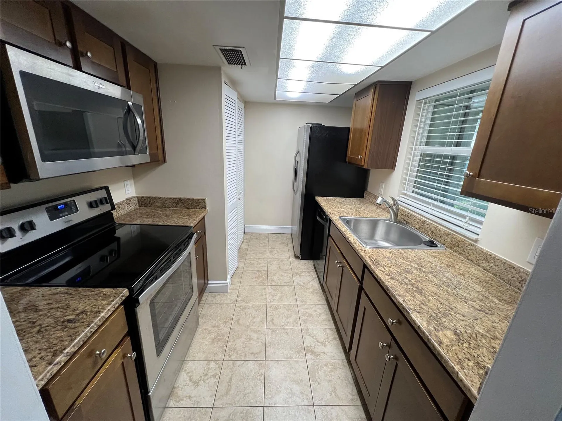1014 Stonefence Way Tarpon Springs FL 34689
