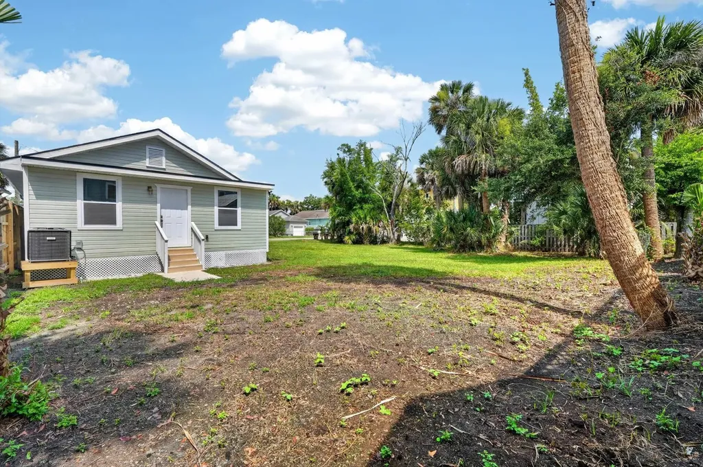255 Riberia Street St Augustine FL 32084