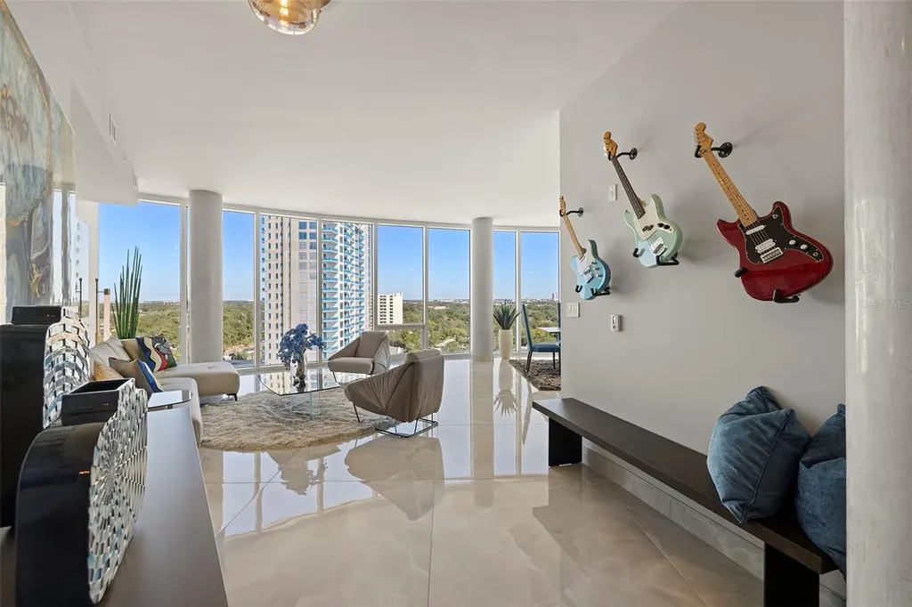 2900 W Bay To Bay Boulevard Tampa FL 33629