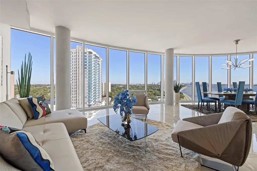 2900 W Bay To Bay Boulevard Tampa FL 33629