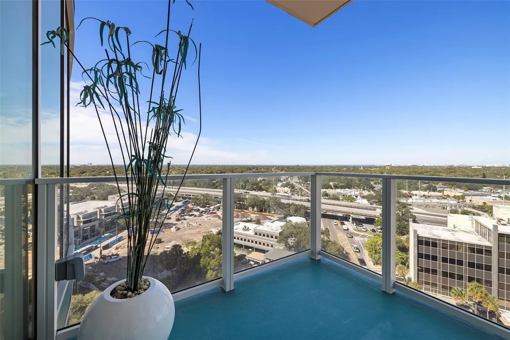 2900 W Bay To Bay Boulevard Tampa FL 33629