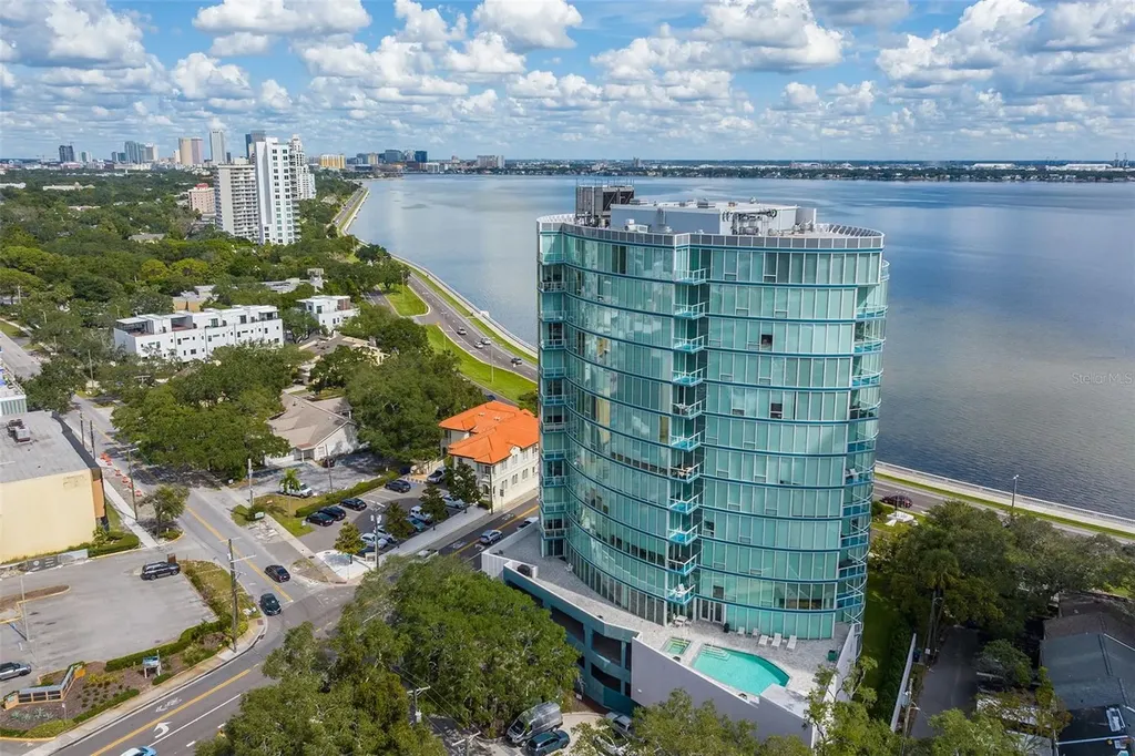 2900 W Bay To Bay Boulevard Tampa FL 33629