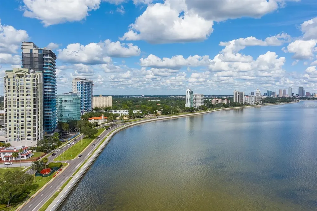 2900 W Bay To Bay Boulevard Tampa FL 33629