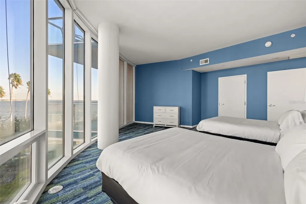 2900 W Bay To Bay Boulevard Tampa FL 33629