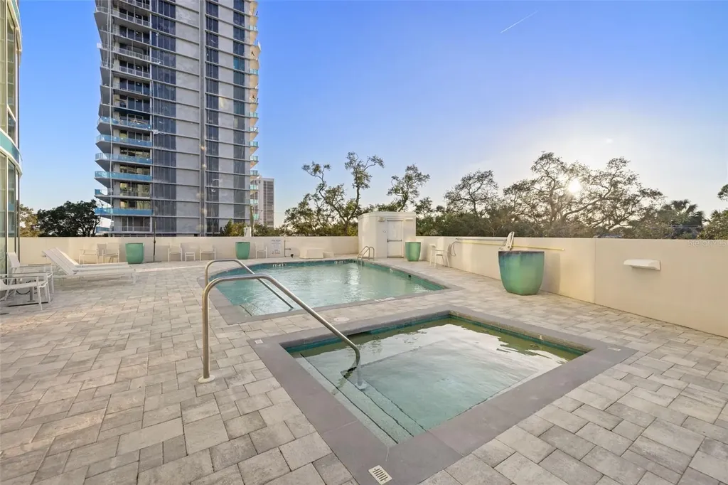 2900 W Bay To Bay Boulevard Tampa FL 33629