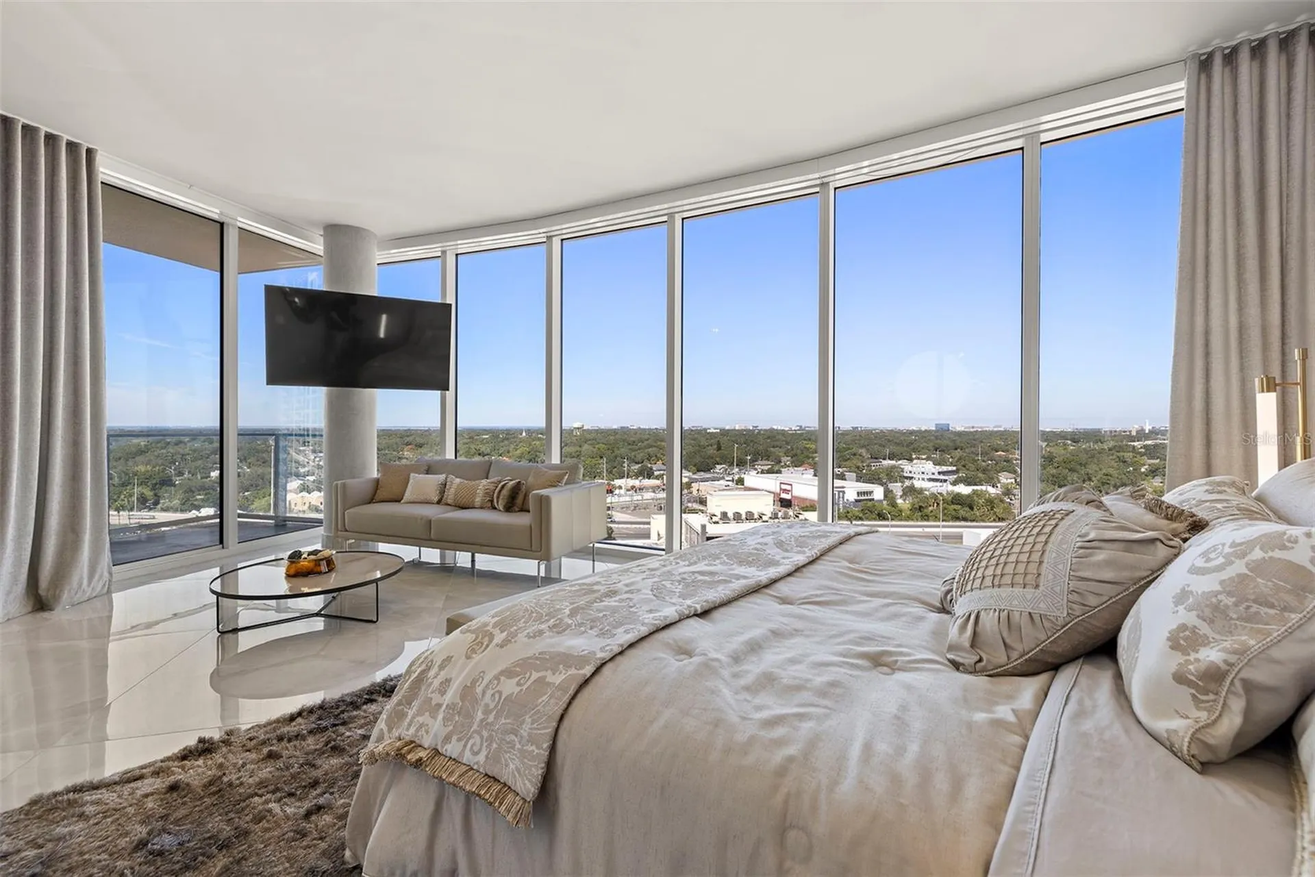 2900 W Bay To Bay Boulevard Tampa FL 33629