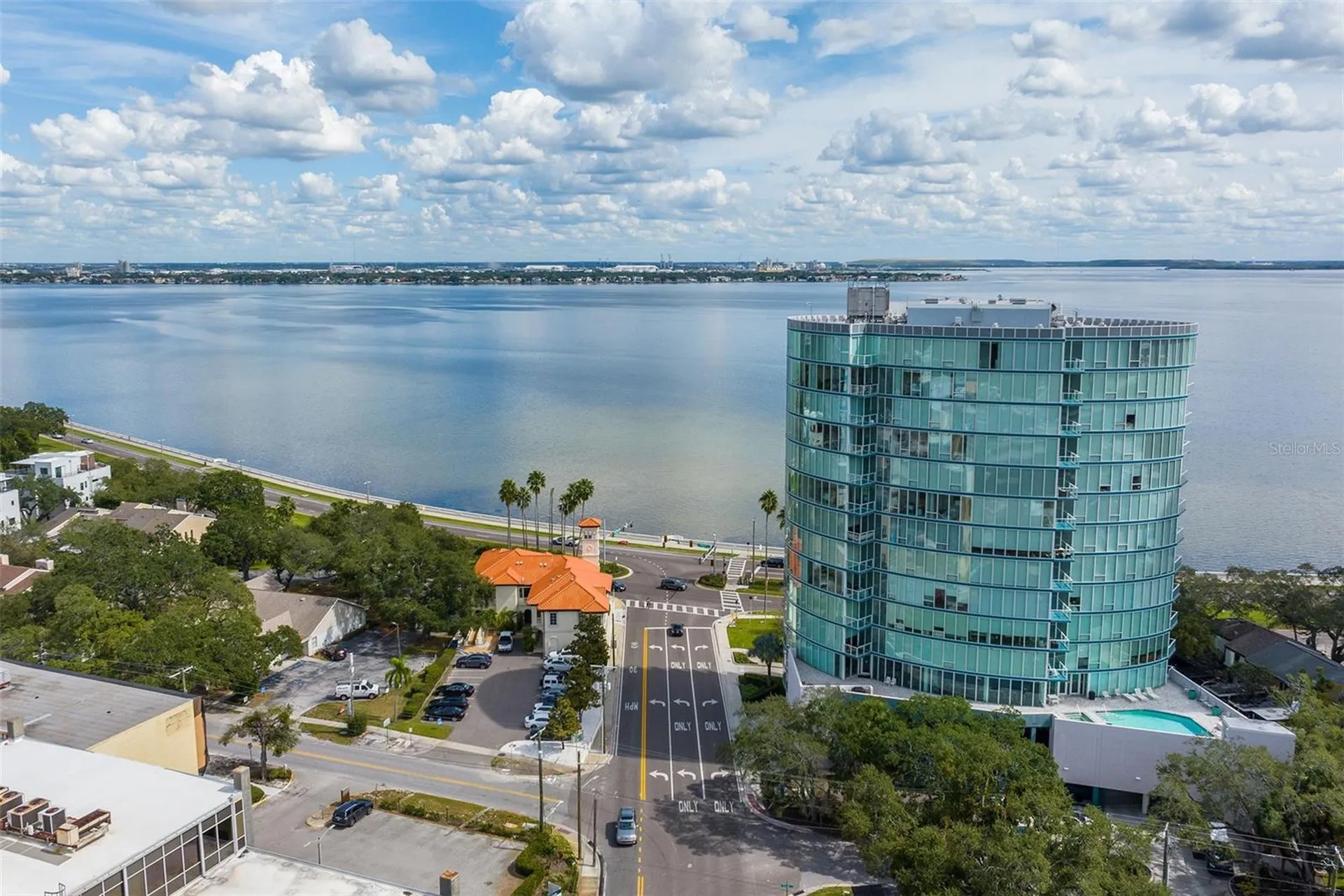 2900 W Bay To Bay Boulevard Tampa FL 33629