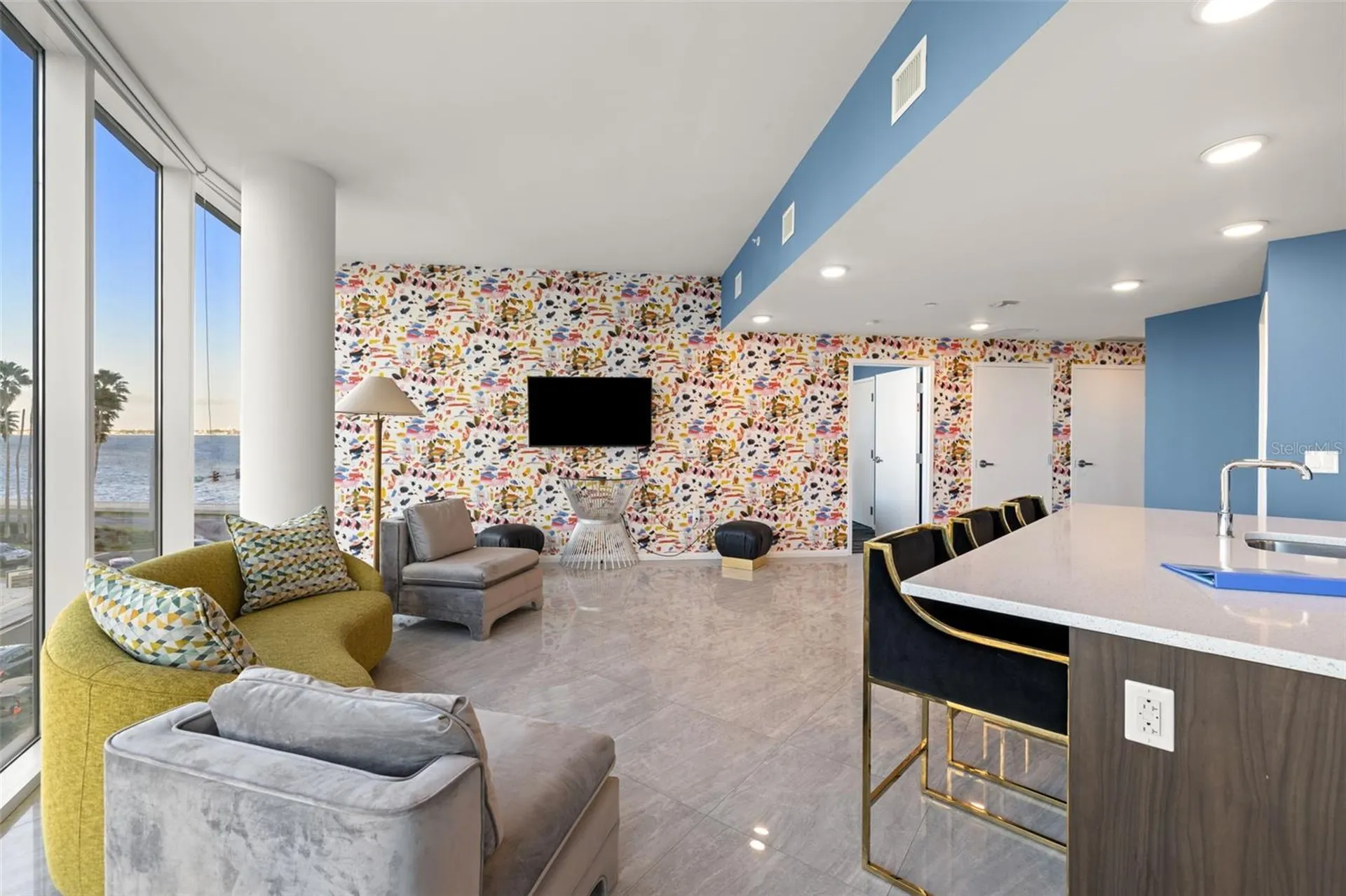 2900 W Bay To Bay Boulevard Tampa FL 33629