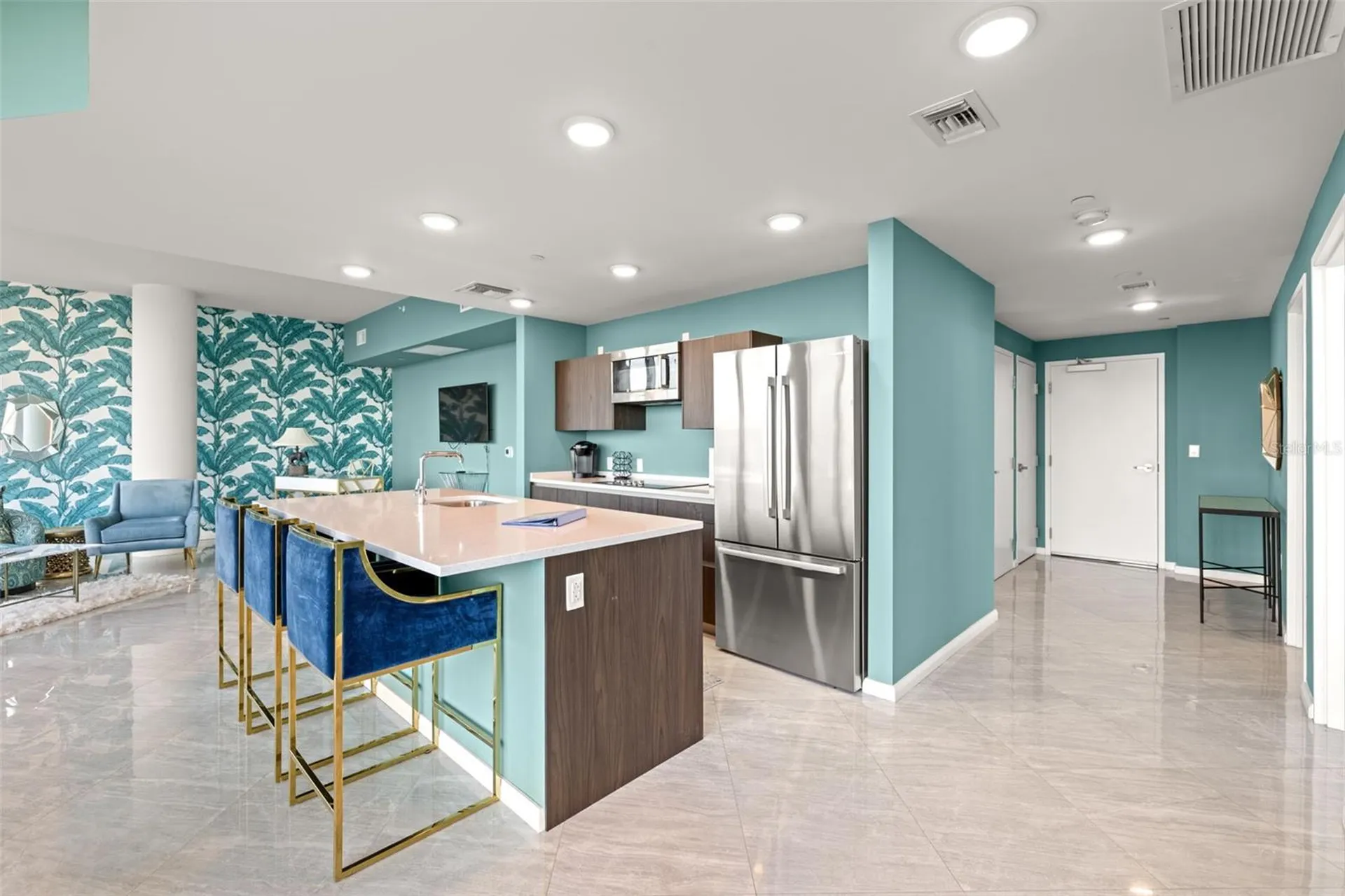 2900 W Bay To Bay Boulevard Tampa FL 33629