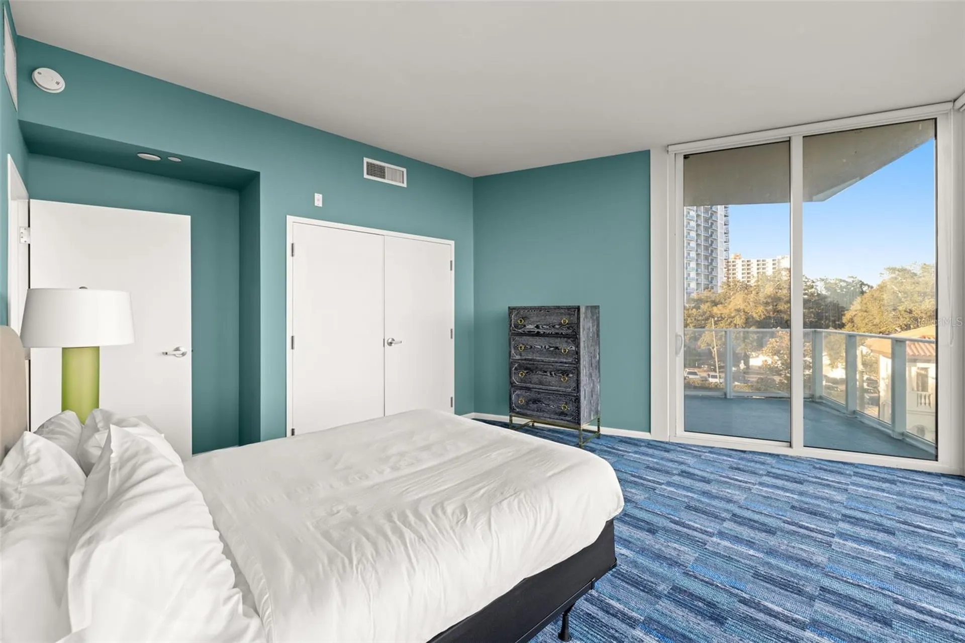 2900 W Bay To Bay Boulevard Tampa FL 33629