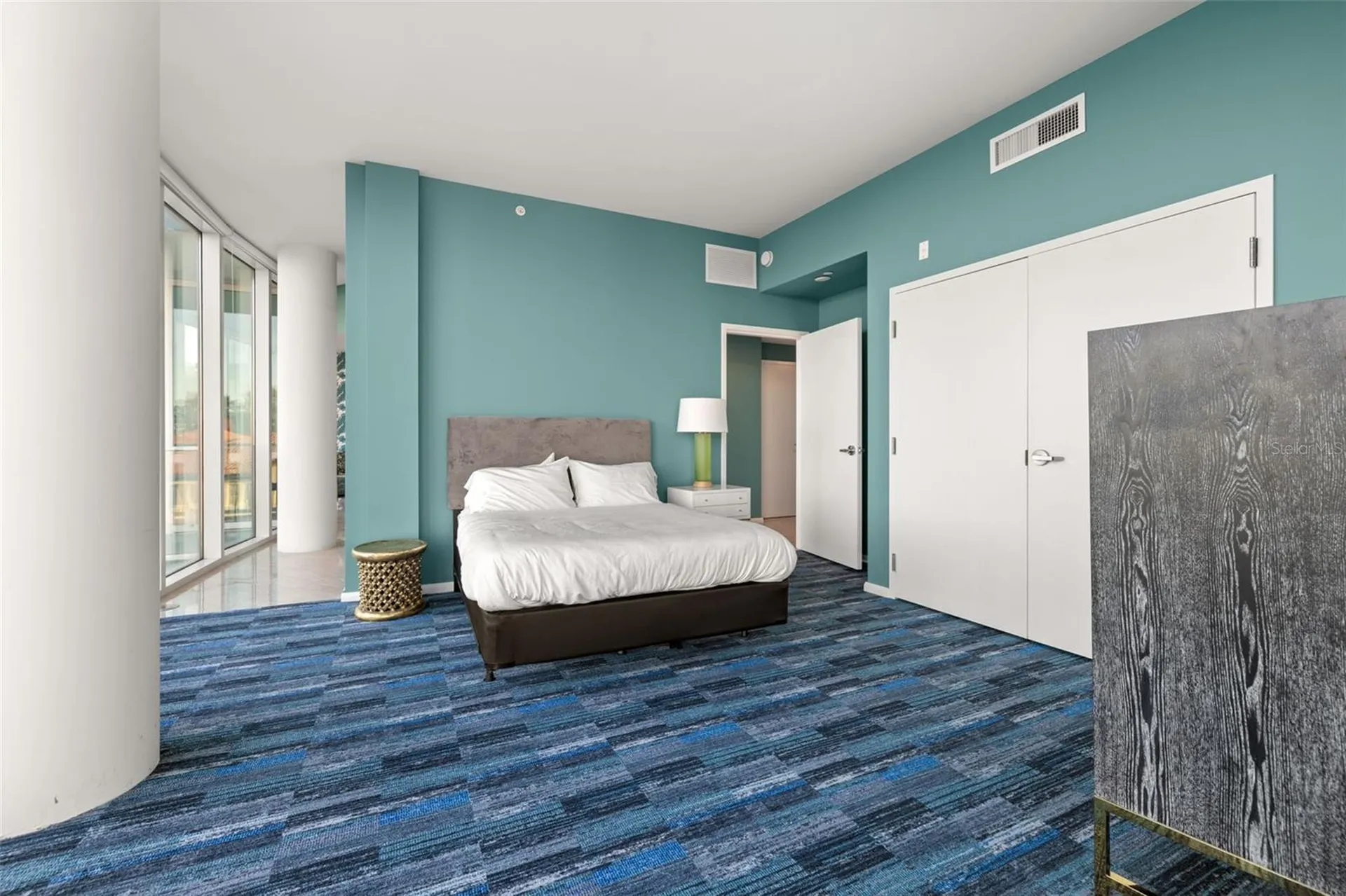 2900 W Bay To Bay Boulevard Tampa FL 33629