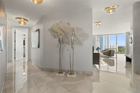 2900 W Bay To Bay Boulevard Tampa FL 33629