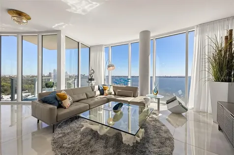 2900 W Bay To Bay Boulevard Tampa FL 33629