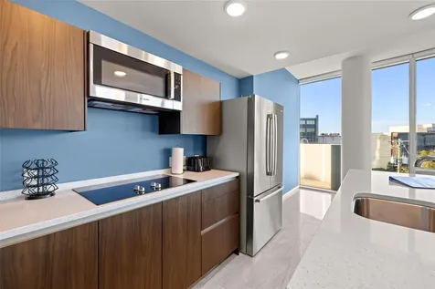2900 W Bay To Bay Boulevard Tampa FL 33629