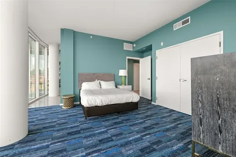 2900 W Bay To Bay Boulevard Tampa FL 33629