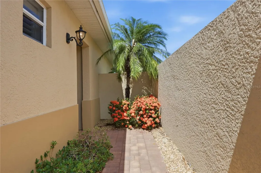 490 Montelluna Drive North Venice FL 34275