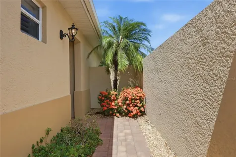 490 Montelluna Drive North Venice FL 34275