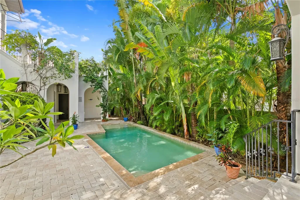 601 Bosphorous Avenue Tampa FL 33606