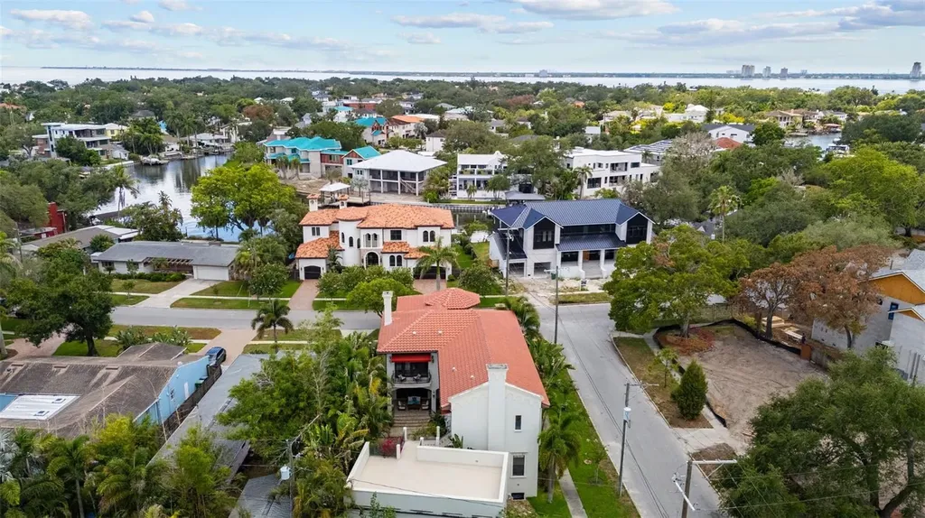 601 Bosphorous Avenue Tampa FL 33606
