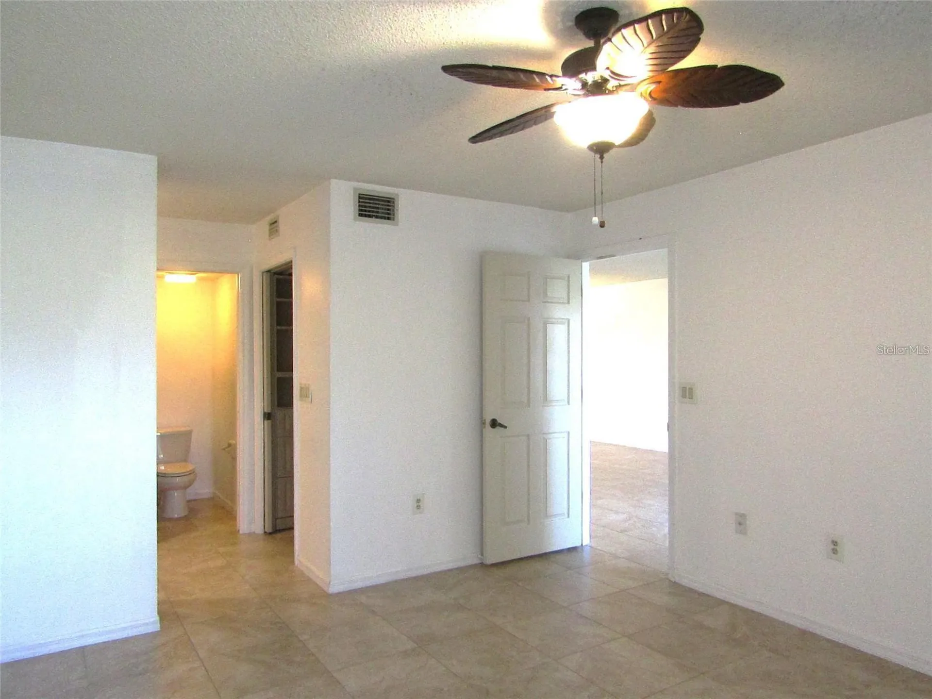 4434 Weybridge Sarasota FL 34235