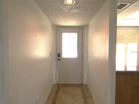 4434 Weybridge Sarasota FL 34235