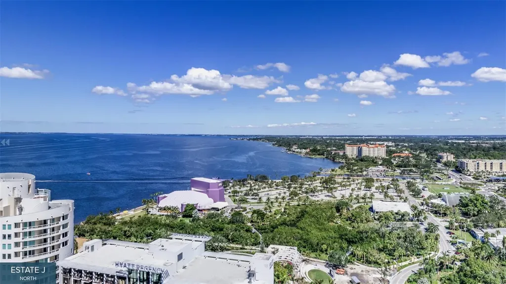 555 Quay Common Sarasota FL 34236