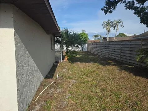 5403 2nd Avenue Dr NW Bradenton FL 34209