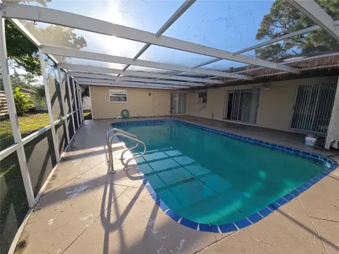 5403 2nd Avenue Dr NW Bradenton FL 34209