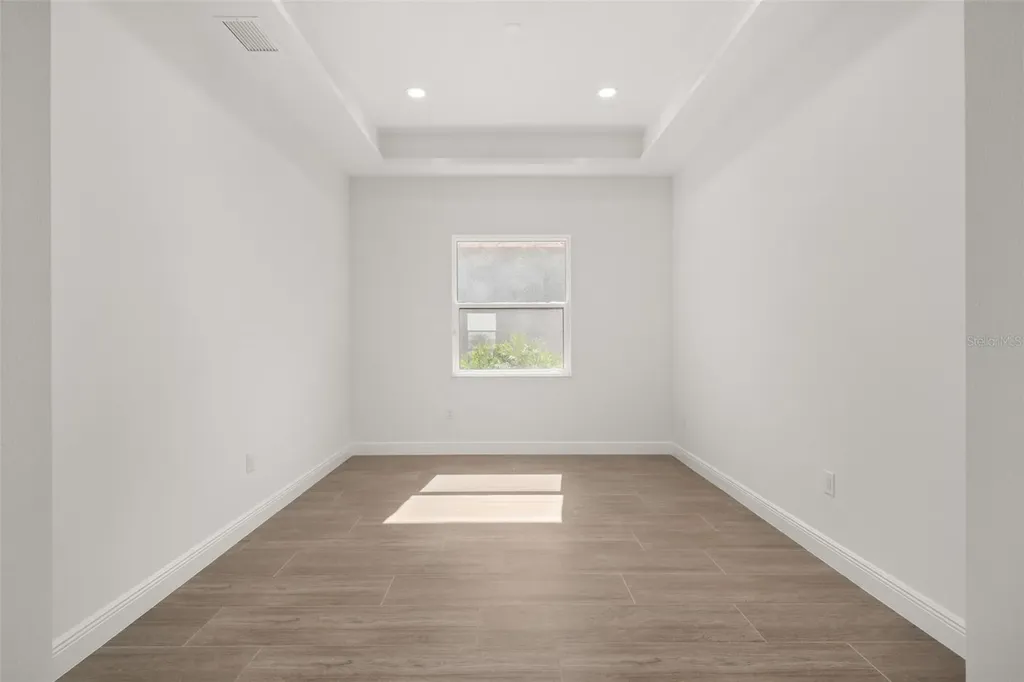 832 Blue Shell Loop Sarasota FL 34240