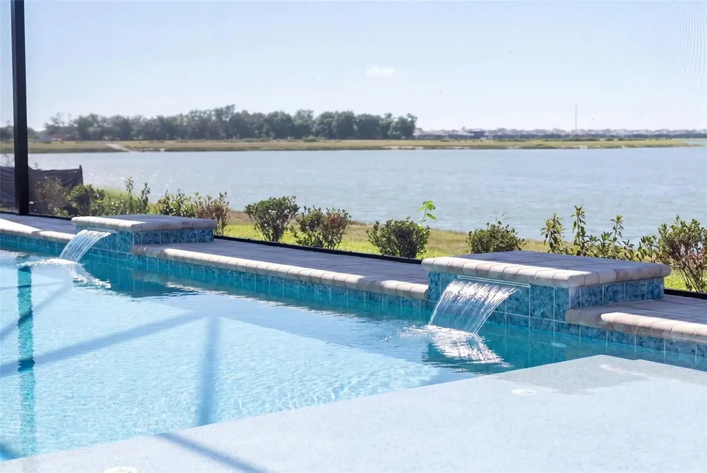 832 Blue Shell Loop Sarasota FL 34240