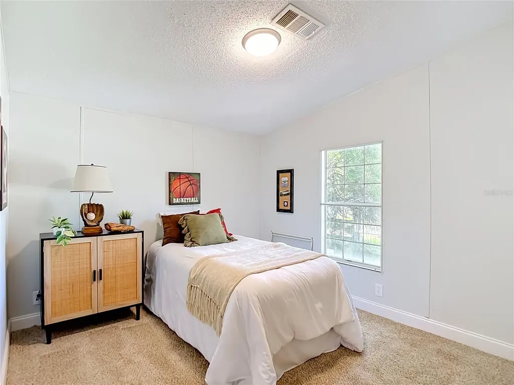 6106 Nundy Avenue Gibsonton FL 33534