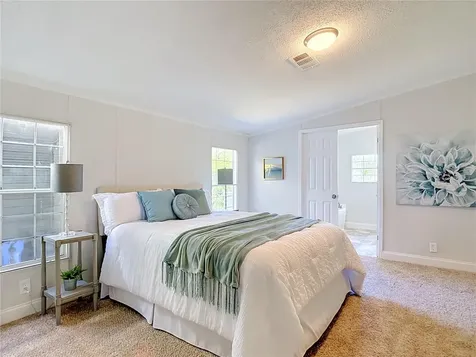 6106 Nundy Avenue Gibsonton FL 33534