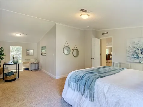 6106 Nundy Avenue Gibsonton FL 33534