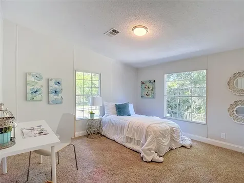 6106 Nundy Avenue Gibsonton FL 33534