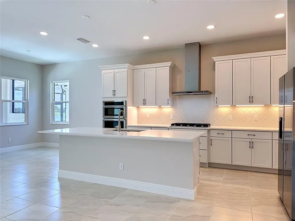 239 Monet Trail Bradenton FL 34212