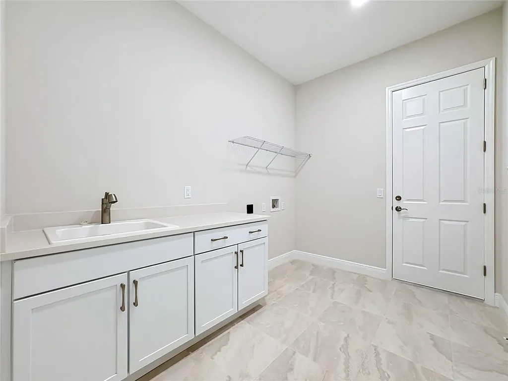 239 Monet Trail Bradenton FL 34212