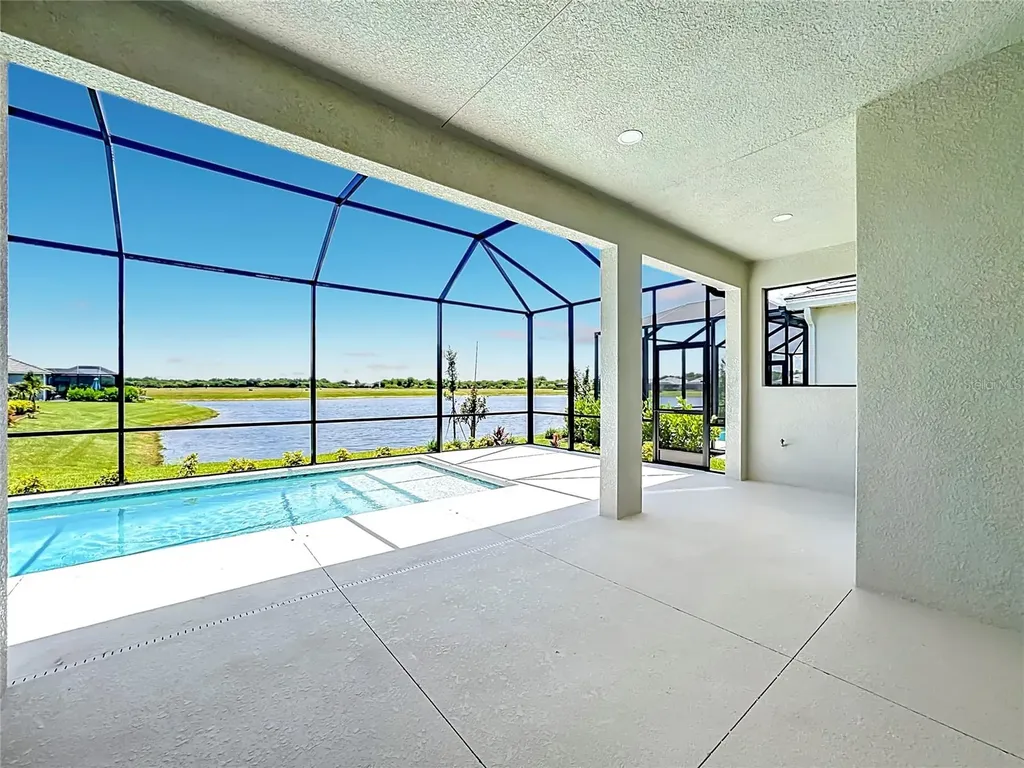 239 Monet Trail Bradenton FL 34212