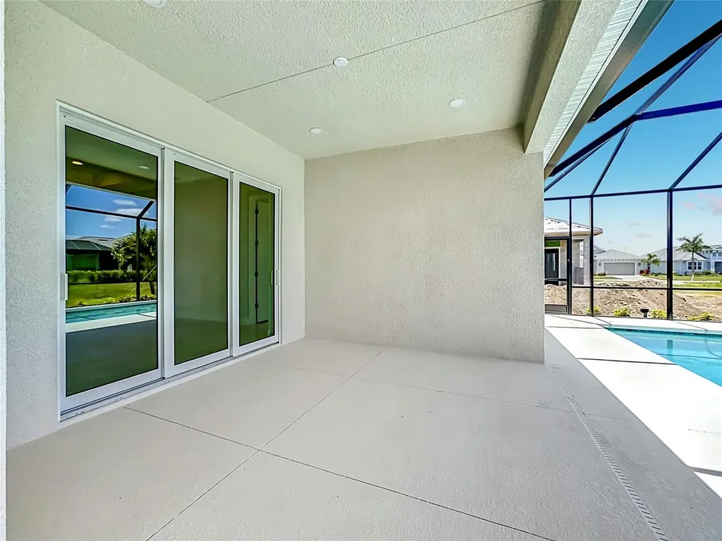 239 Monet Trail Bradenton FL 34212
