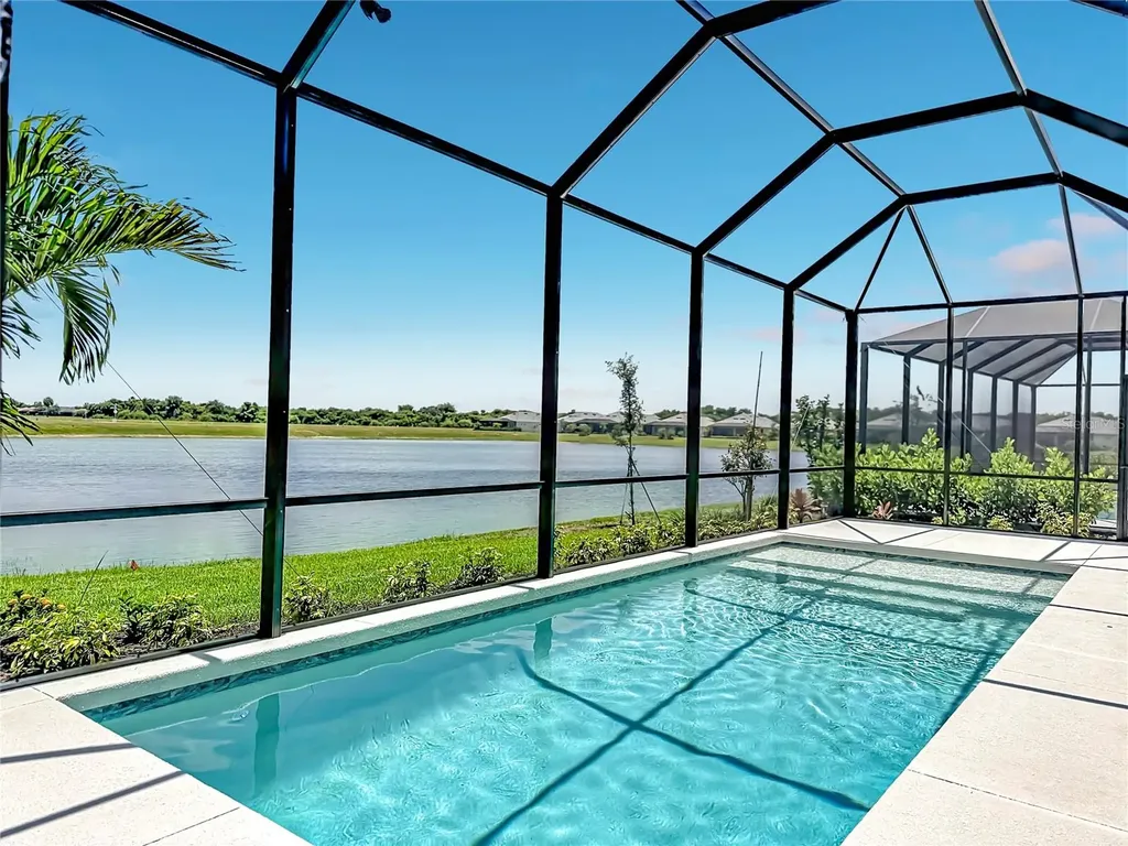 239 Monet Trail Bradenton FL 34212