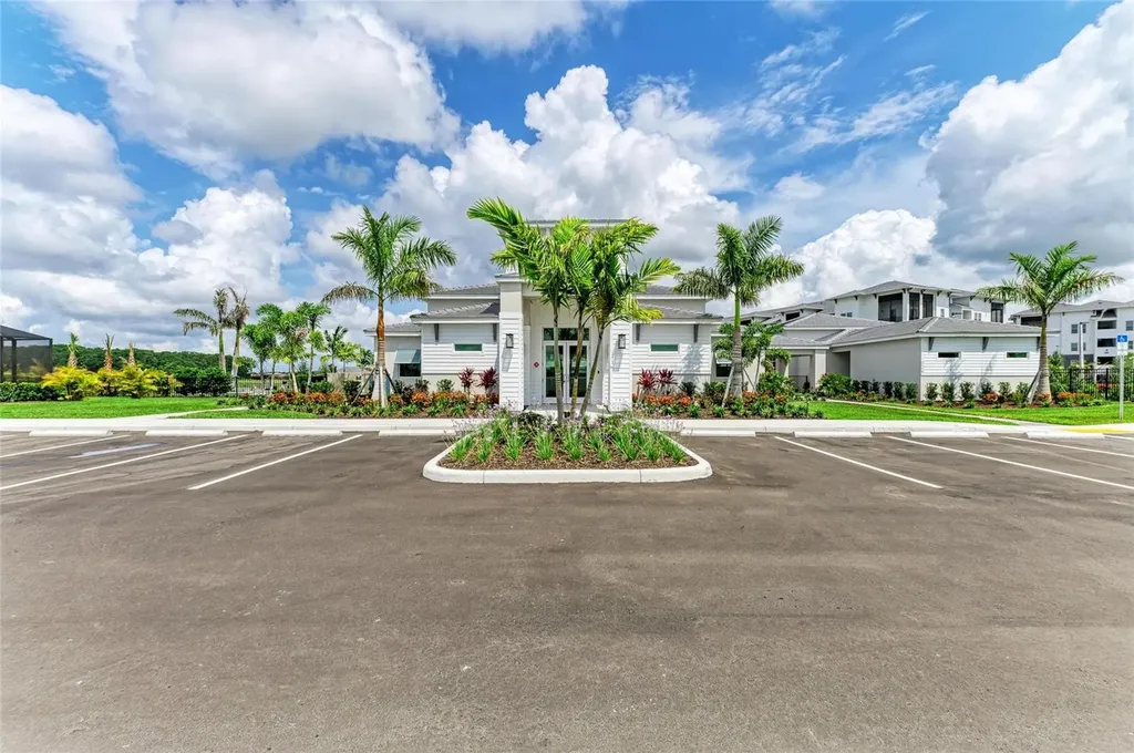 239 Monet Trail Bradenton FL 34212